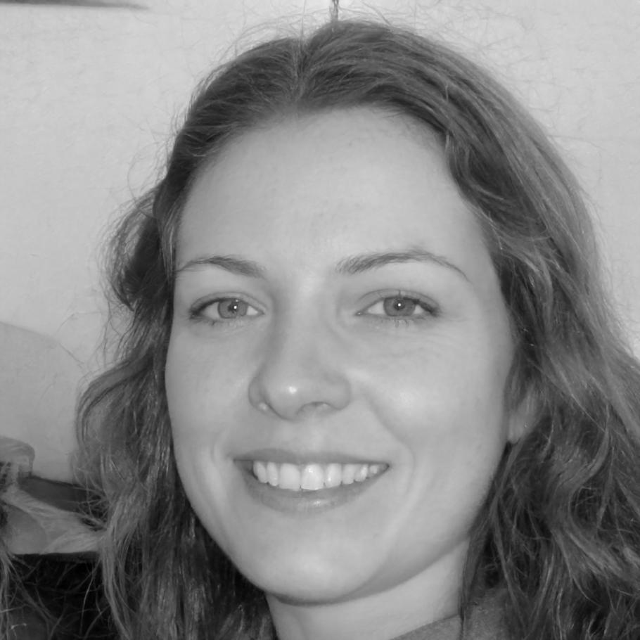 Portrait de Claire Dubois, consultante en stratégie financière